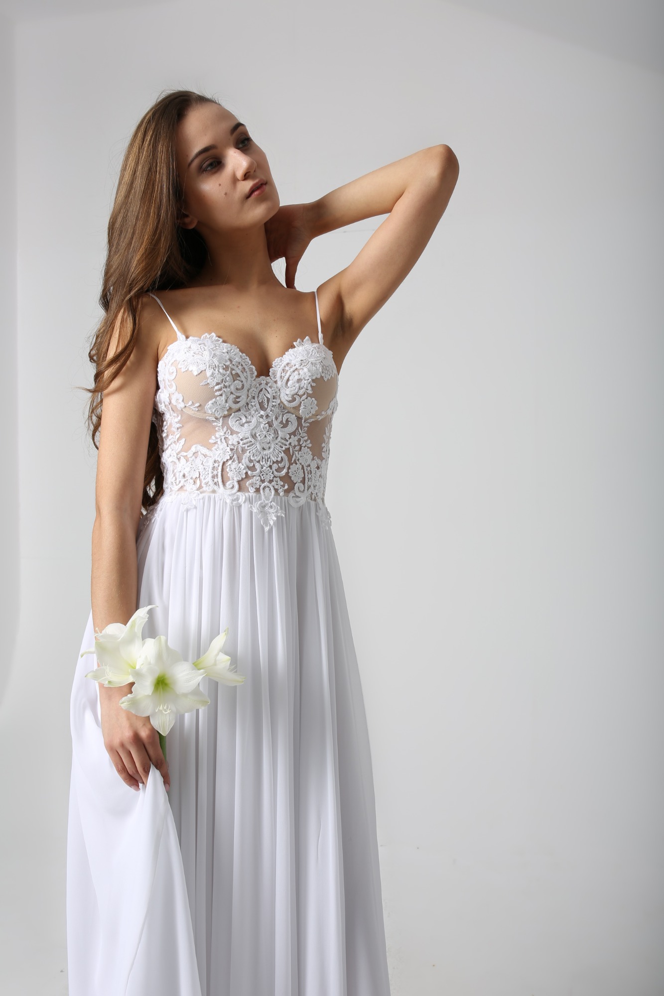 suknia ślubna haftuwana ręcznie.