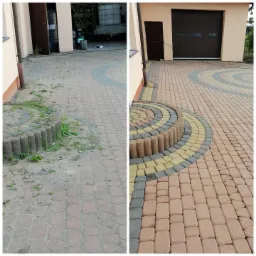 Porównanie kostki brukowej przed i po czyszczeniu: zarośnięty fragment po lewej stronie i odświeżona, czysta powierzchnia po prawej, z widocznym wzorem w kształcie okręgów i elementami małej...