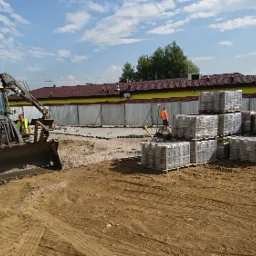 Prace drogowe i brukarskie