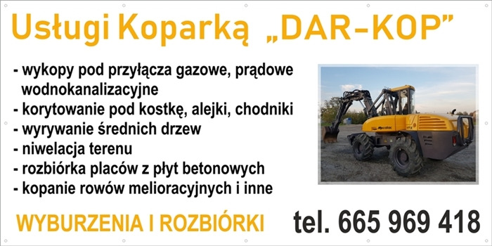 Żółta koparka kołowa Mecalac VTK w prawym dolnym rogu zdjęcia, otoczona tekstem reklamowym firmy DAR-KOP oferującej usługi koparką, w tym wykopy pod przyłącza, korytowanie, niwelację terenu...