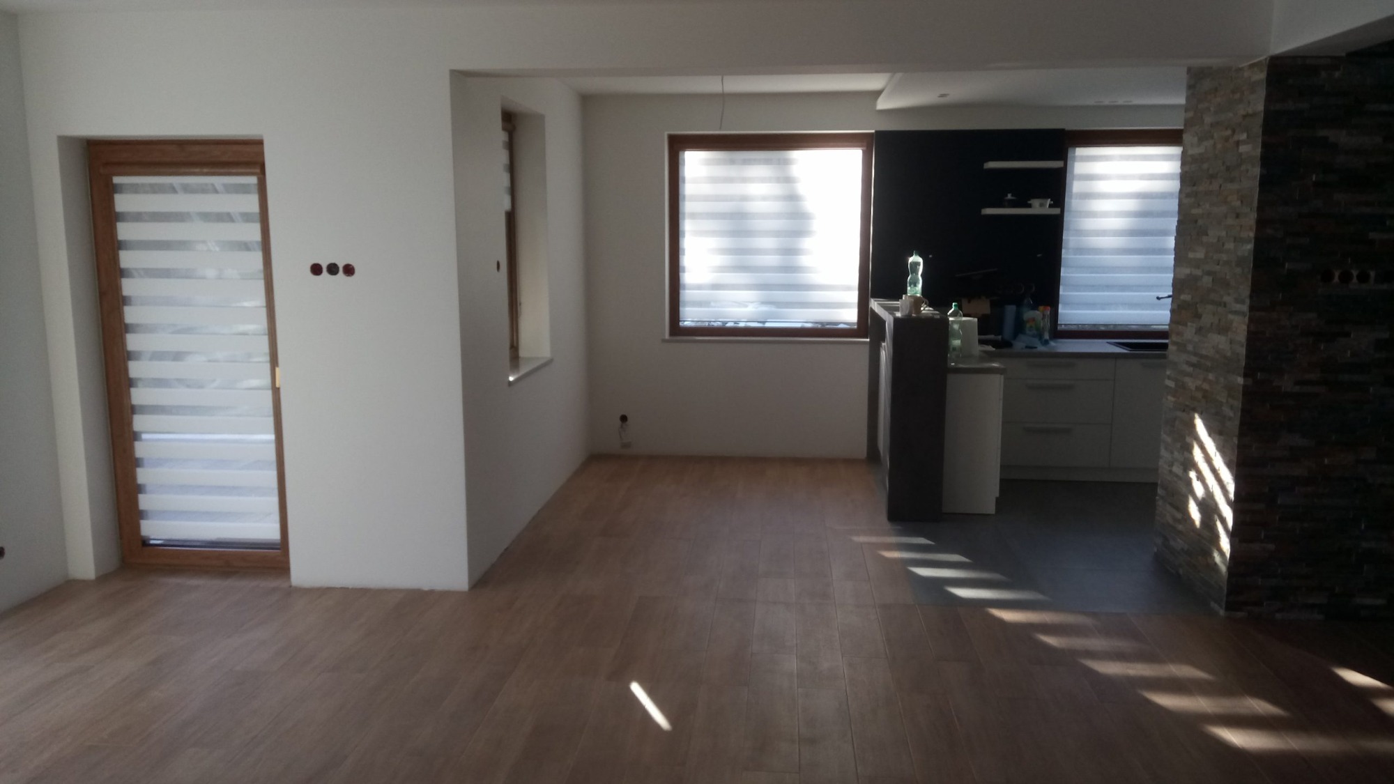 Montaż rolet w kuchni