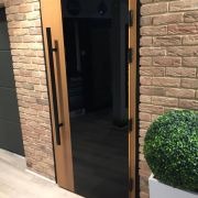 Drzwi zewnętrzne drewniane