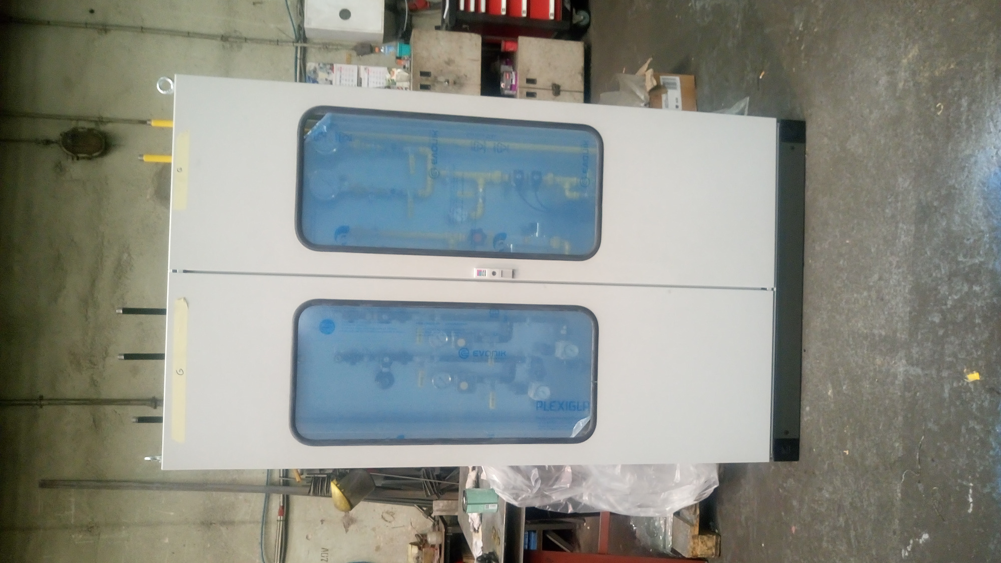 szafa gazowa z płytami `