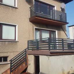 Balustrady palisadowe