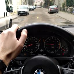 usługa Door to door.  Kiedy nie masz czasu na czyszczenie swojego samochodu ta usługa jest dla ciebie. odbierzemy i odstawimy auto pod wskazany adres