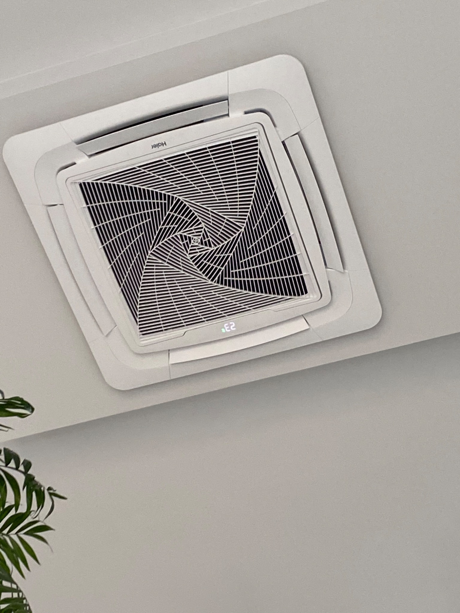 Klimatyzacja sufitowa Haier