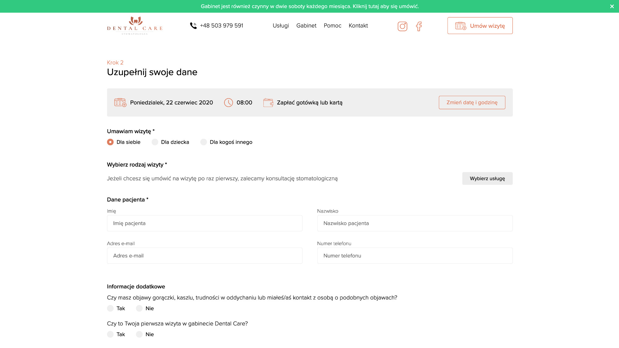Formularz online rezerwacji wizyt w gabinecie stomatologicznym Dental Care, z polami do wpisania danych pacjenta, wyboru daty i godziny wizyty oraz pytaniami o objawy chorobowe.