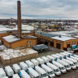 Posiadamy 75 zespołów monterskich 5 zespołów serwisowych