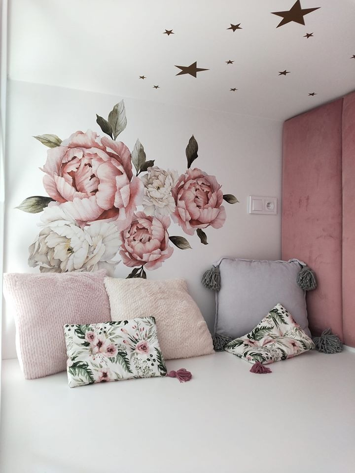 detal realizacji pokoju dziewczynki