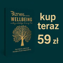 Okładka książki 'Biznes w nurcie Wellbeing' z grafiką złotego drzewa i napisem 'Kup teraz 59 zł' na ciemnozielonym tle. Promocja książki o wellbeing w biznesie.