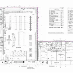Plan architektoniczny zagospodarowania terenu z układem funkcjonalnym budynku handlowo-usługowego, zawierający rzuty pomieszczeń z wymiarami i oznaczeniami, w tym sklepu POLOmarket, saloniku...