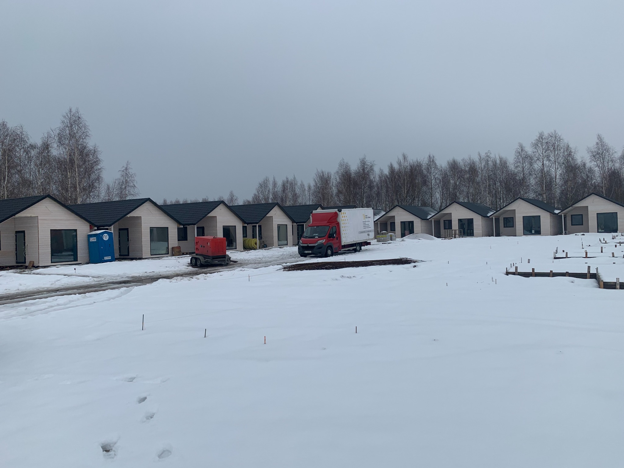 Realizacja 1600 m2 z docinaniem na wymiar.