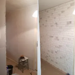 Ciekawe wykończenie ścian. Cegła w modzie ;)