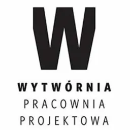 Czarne logo firmy 'Wytwórnia Pracownia Projektowa' na białym tle, prezentujące dużą literę 'W' nad nazwą firmy. Prosty, minimalistyczny design.