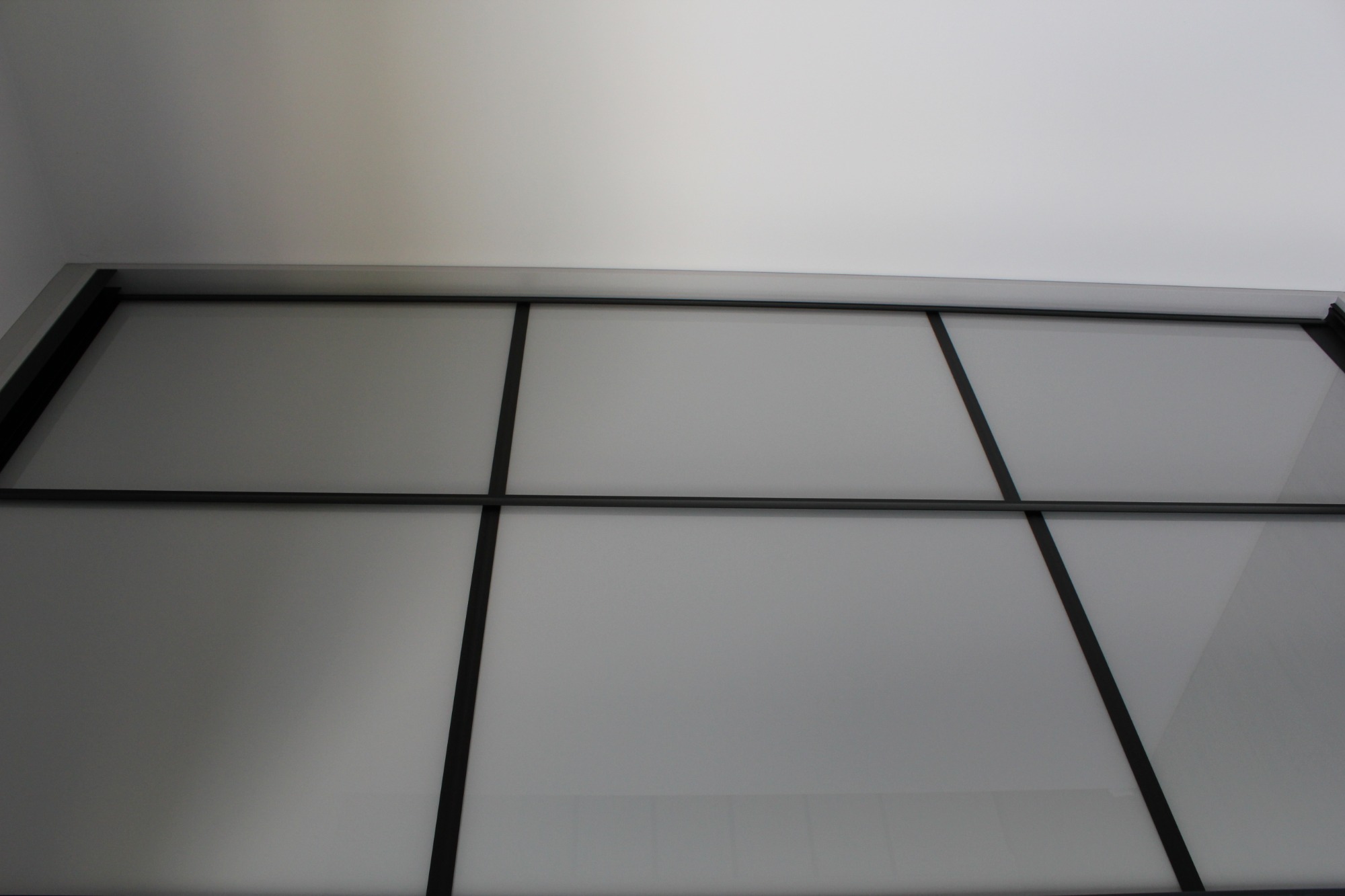 Szafa przesuwna lacobel