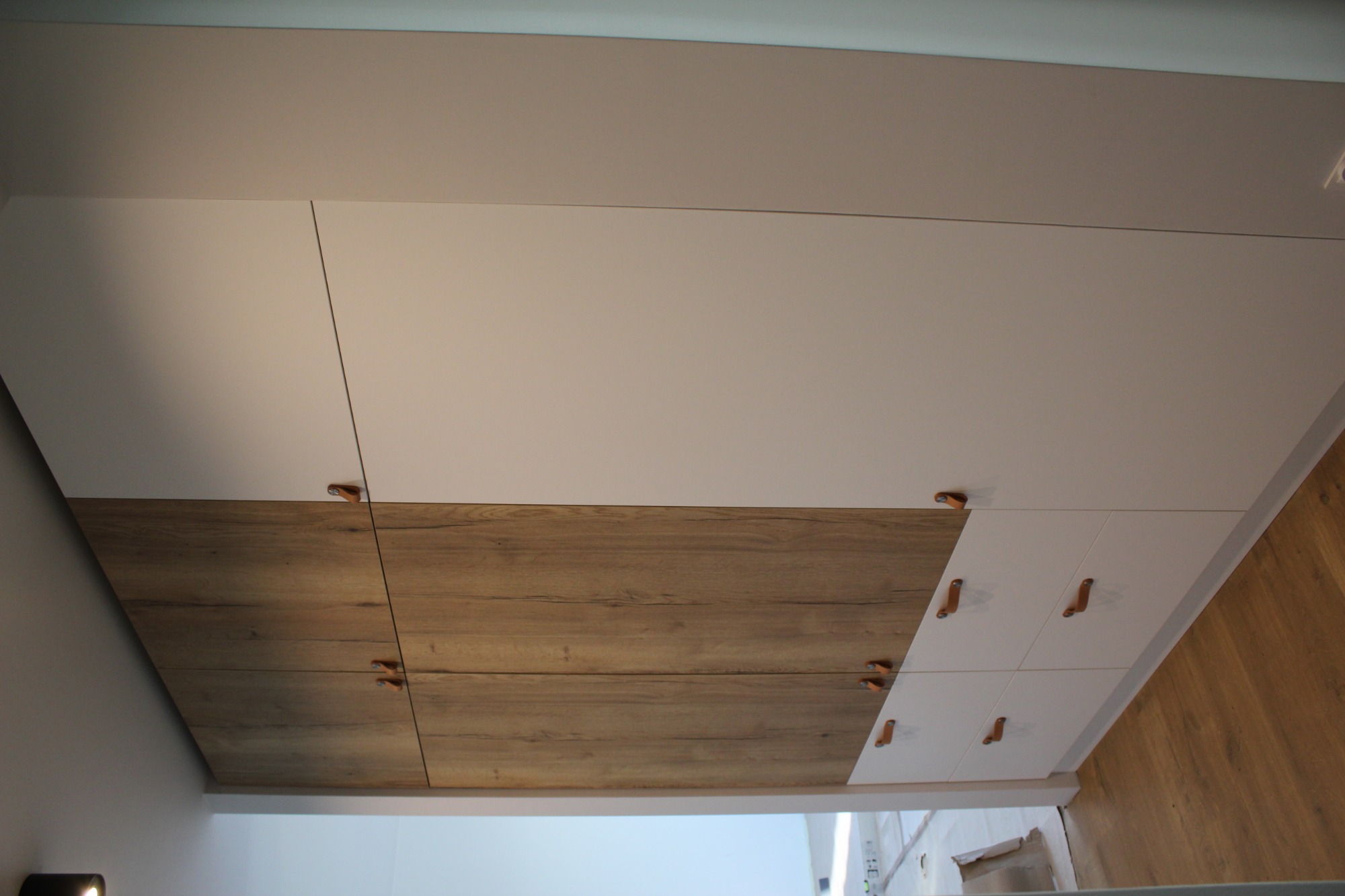 Szafa do przedpokoju