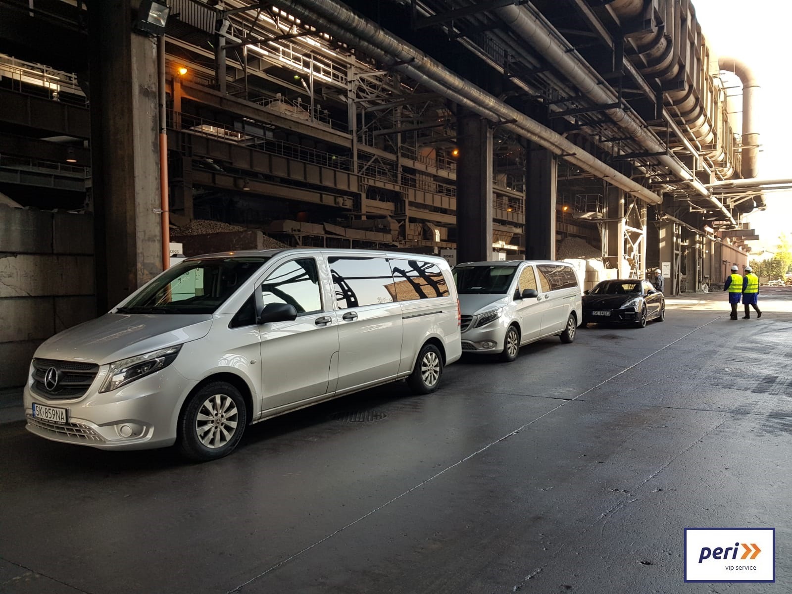 Wynajem Auta wraz z kierowcą dla firmy.