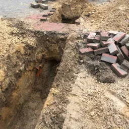 Demontaż polbruku pod przebitke