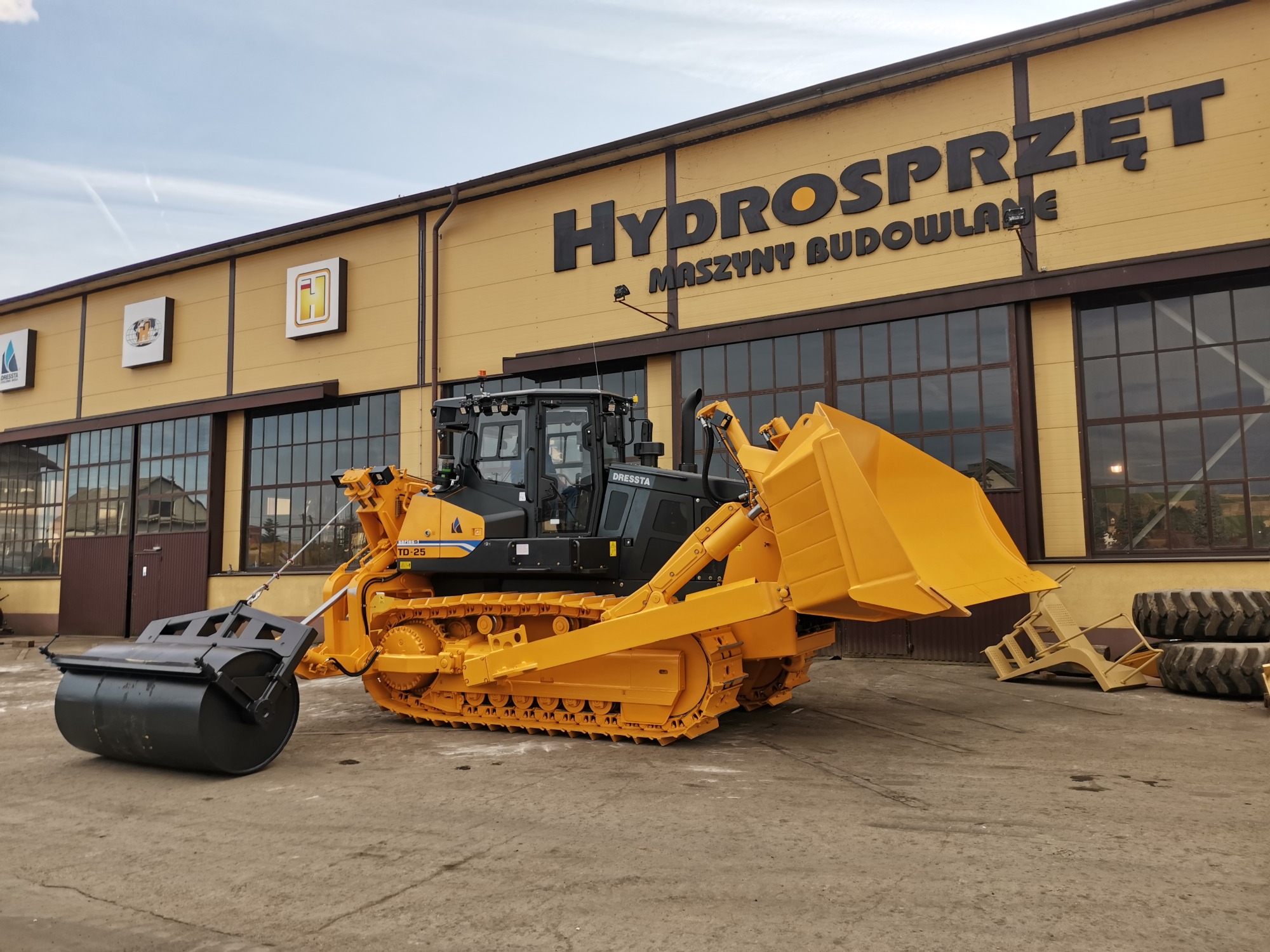 Spycharka gąsienicowa Dressta TD-25