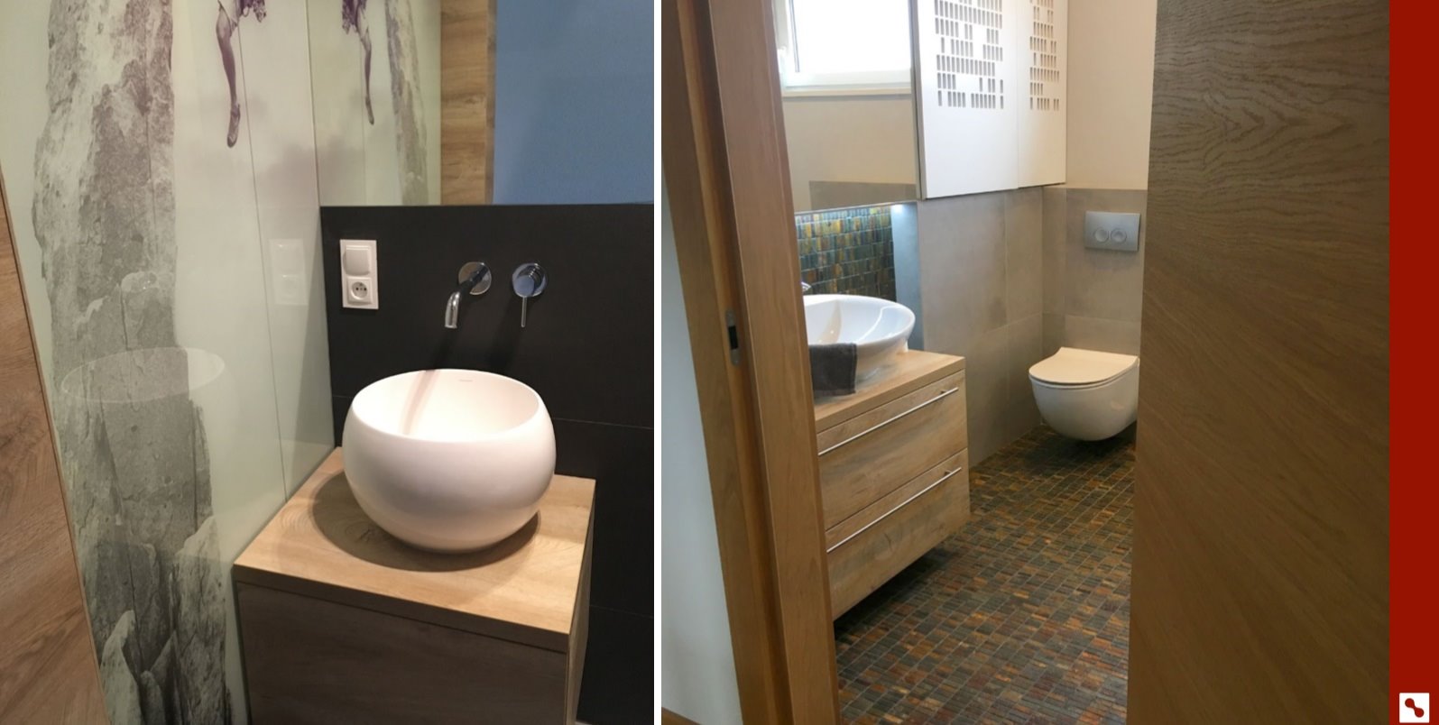 Nowoczesna łazienka z okrągłą umywalką nablatową, szafką z jasnego drewna, mozaiką nad umywalką i toaletą podwieszaną, widok zza drewnianej ościeżnicy drzwi.