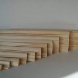 Dach Montaż - Doskonałe Schody Wewnętrzne Drewniane Wągrowiec