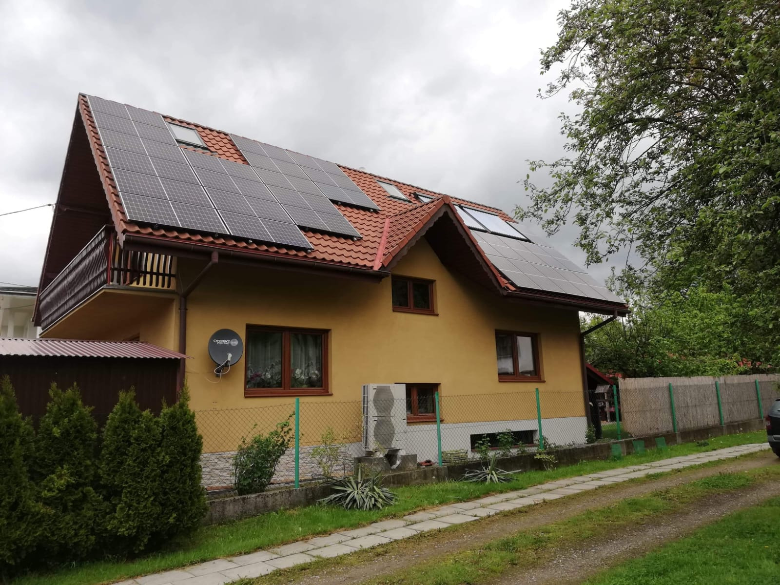Milówka 9,90kWp Panele: EXE Solar 330Wp Falownik: Fronius 10.0-3-M