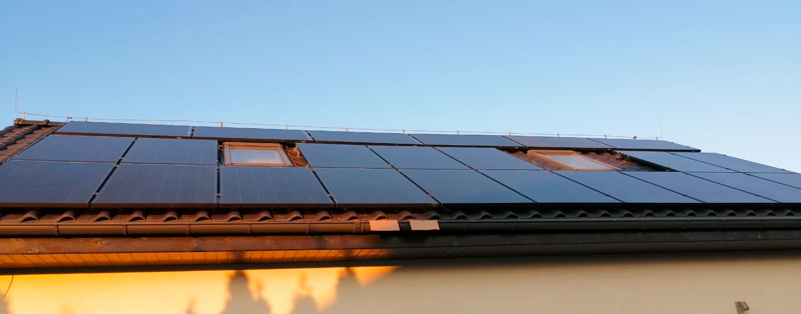 Jaworzyna Śląska 7,015kW Panele: glass-glass BAUER 305Wp Falownik: SolarEdge SE 7K