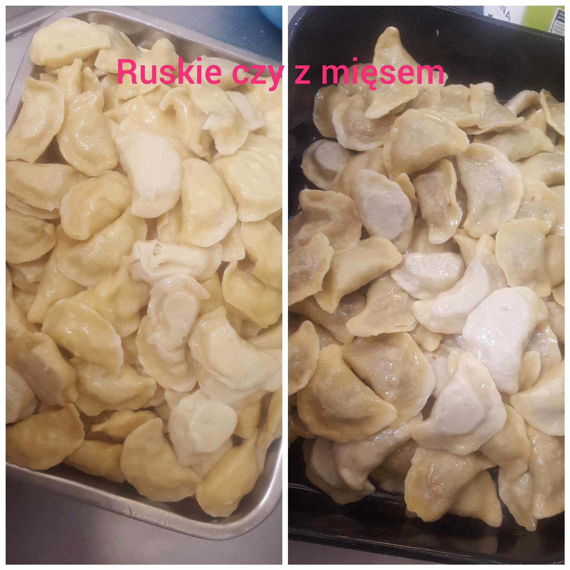 Dwa rodzaje pierogów: ruskie, ułożone w metalowej brytfannie, oraz z mięsem, ułożone w czarnej brytfannie.