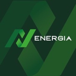 Graficzne logo firmy z zielonym symbolem przypominającym wstęgę i napisem ENERGIA na zielonym tle z geometrycznym wzorem.