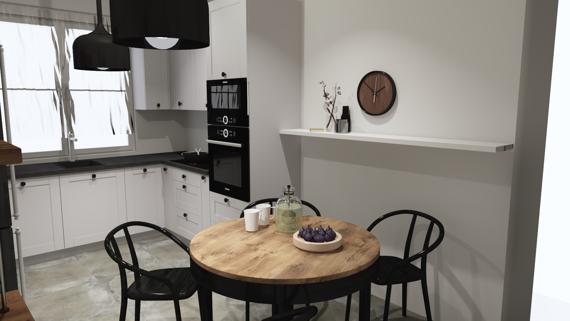 Jasna kuchnia z białymi szafkami, czarnym piekarnikiem i płytą, okrągłym drewnianym stołem z czarnymi krzesłami, na którym stoi dzbanek z wodą i miseczka z figami.