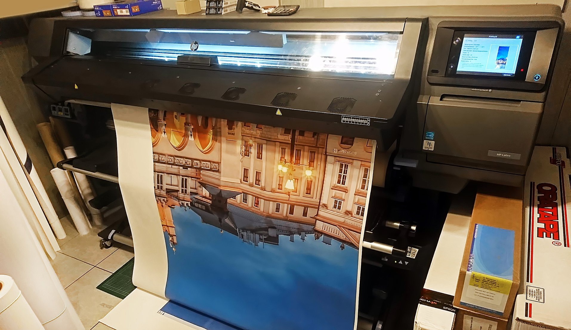 Druk tapety winylowej