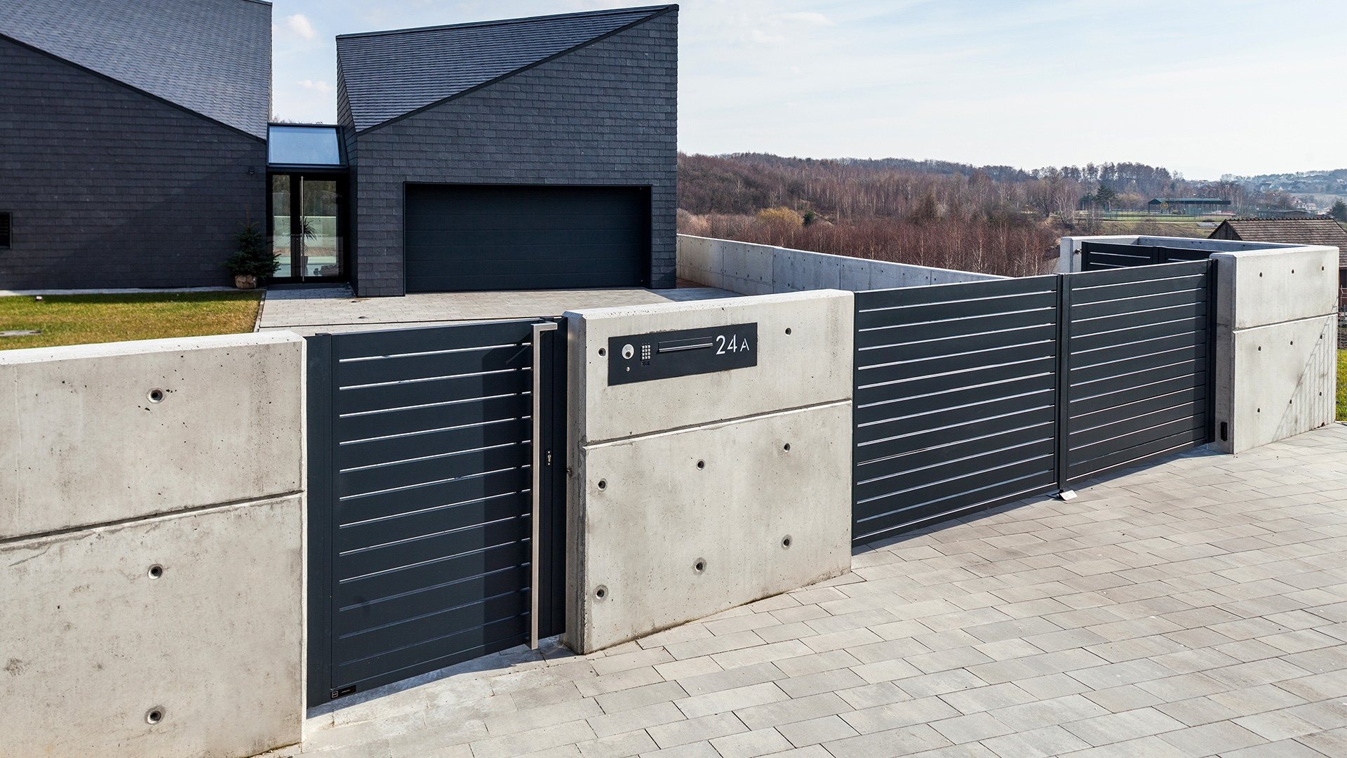 Ogrodzenie z betonu architektonicznego