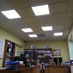 Wymiana oświetlenia dodanie obwodów oświetleniowych w biurze 