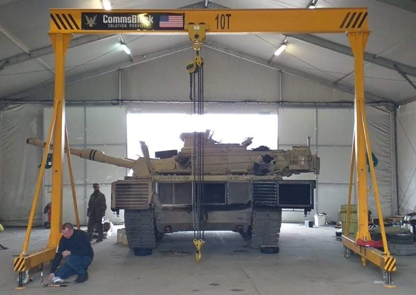 Suwnica Lift Systems wykonana dla wojsk NATO stacjonujących w Polsce.