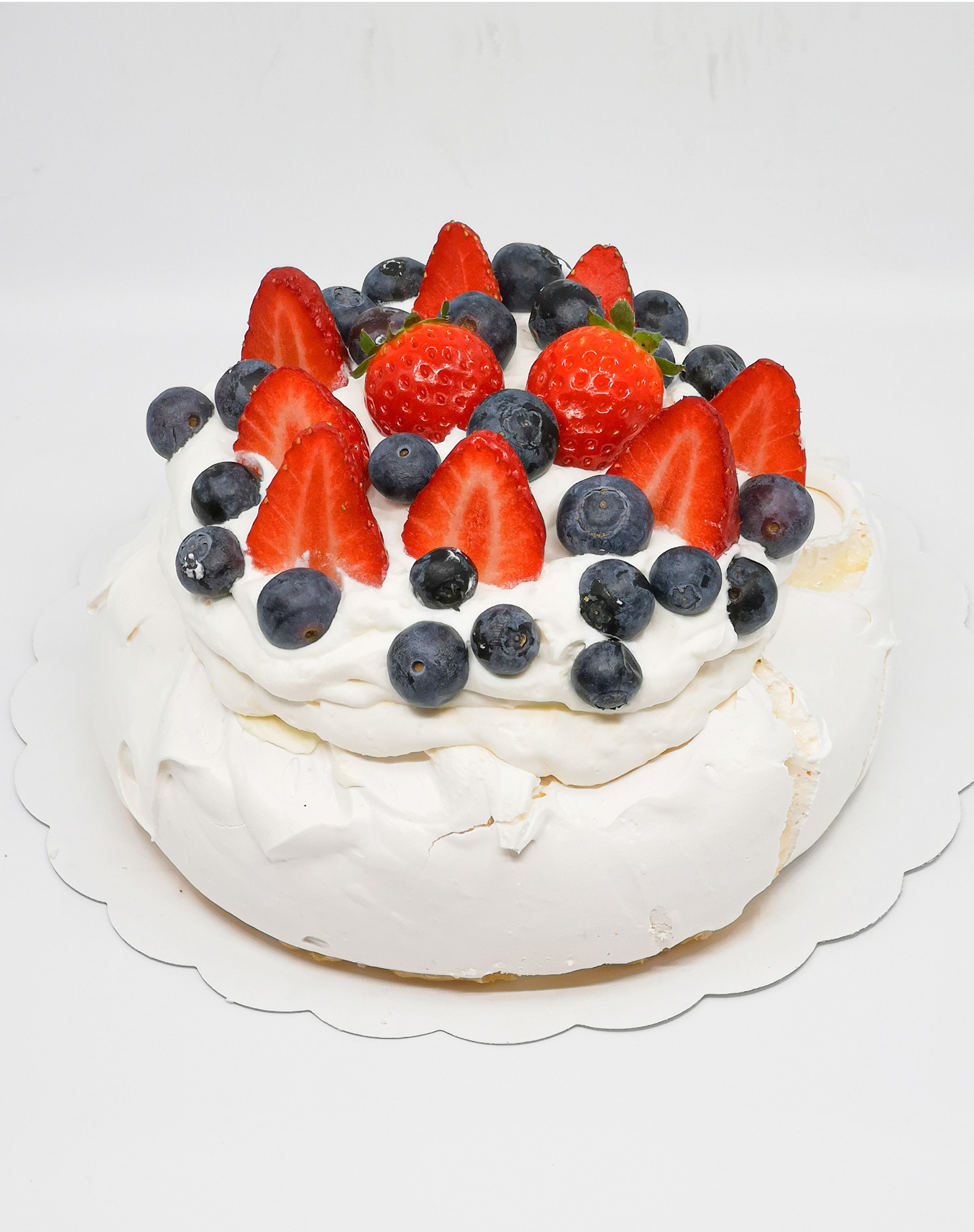 Tort bezowy mini pavlova