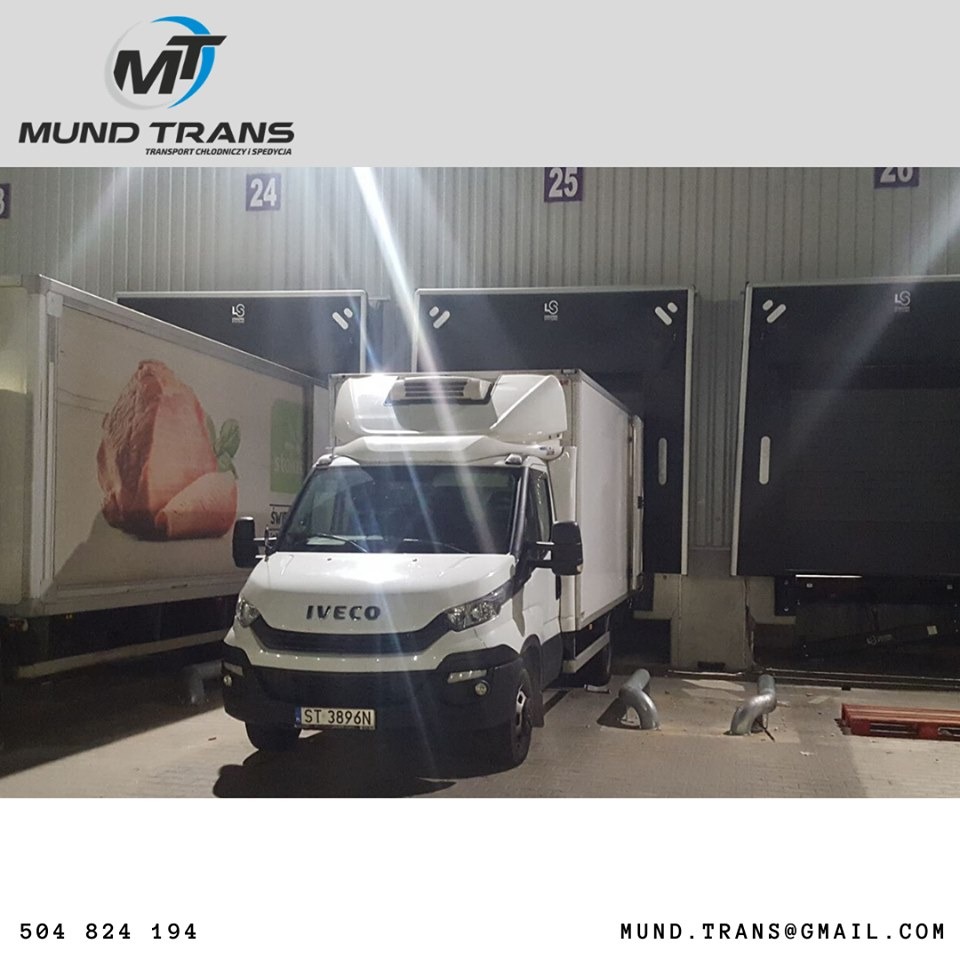 Każdy z samochodów posiada wysokość rampową, umożliwiający swobodny załadunek i rozładunek towaru za pośrednictwem rampy