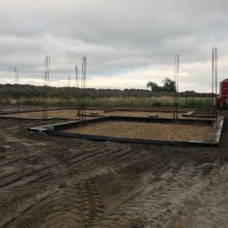 Fundamenty z zasypką.