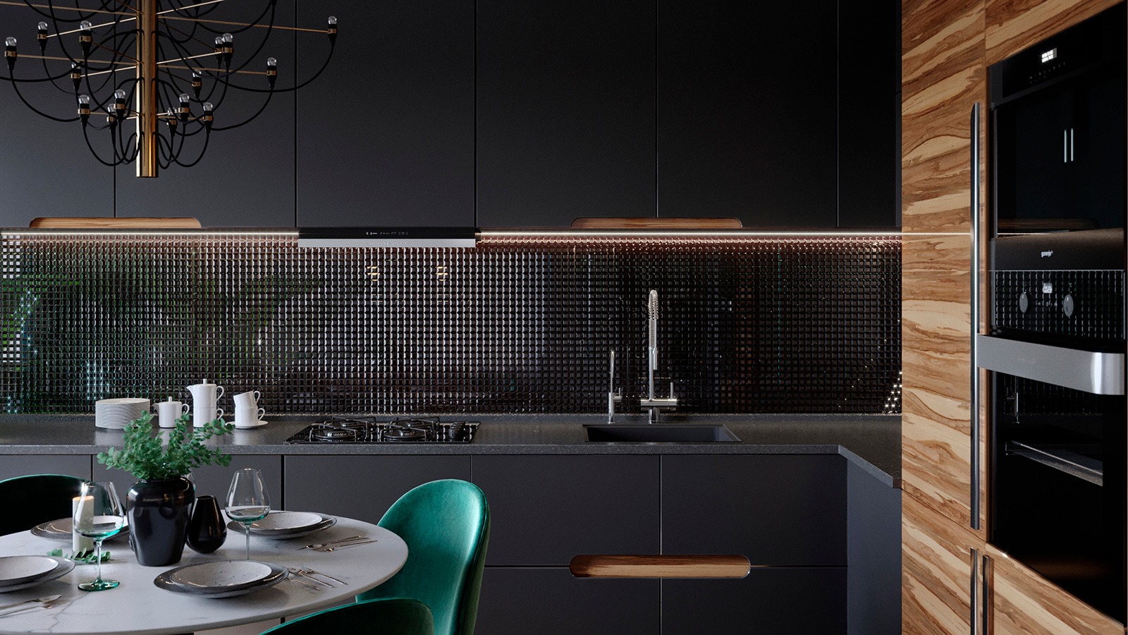 Nowoczesna, czarna kuchnia z błyszczącą mozaiką na ścianie, oświetleniem LED pod szafkami, drewnianymi akcentami i okrągłym stołem z zielonymi krzesłami.
