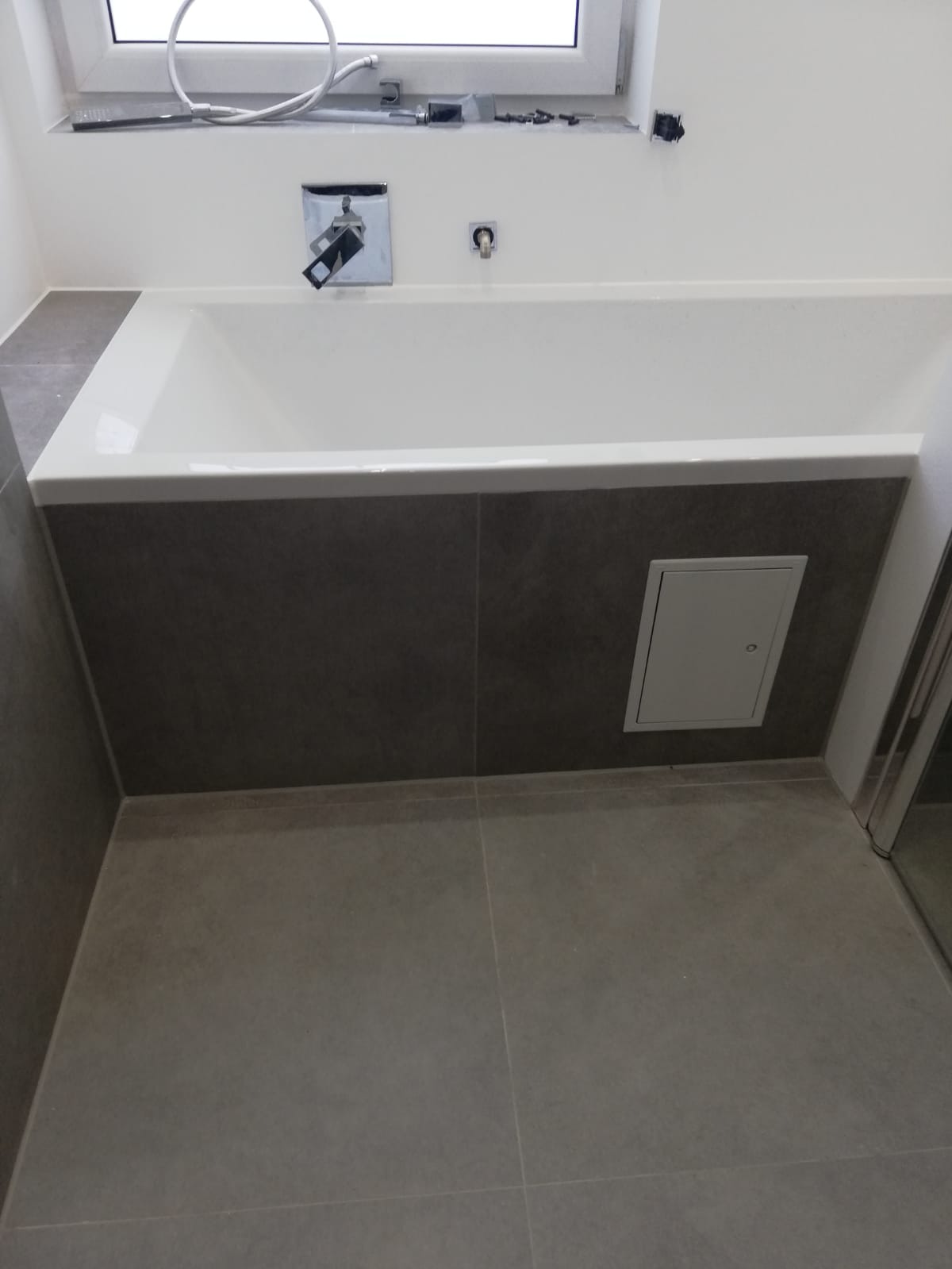 Kompletny remont Łazienki włącznie z instalacją wodna i elektryczna