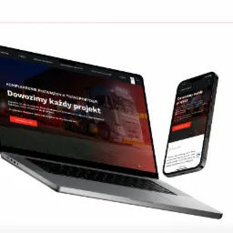 Prezentacja responsywnej strony internetowej firmy transportowej na laptopie i smartfonie, z widocznym motywem przewodnim i hasłem 'Dowozimy każdy projekt'.