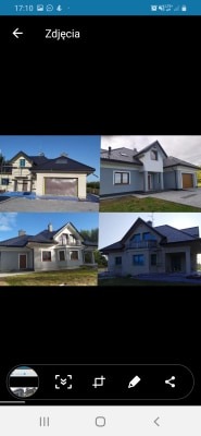 Montaż elewacji i garażu: Kolaż czterech zdjęć przedstawiających domy jednorodzinne z szarymi elewacjami, ciemnymi dachami i bramami garażowymi w różnych fazach wykończenia.