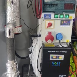 Instalacje Fotowoltaiczne i pompy ciepła GP-SYSTEMS - Zamontowany kocioł jonowy w obiegu z buforem 300l