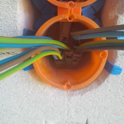 Instalacje elektryczne Puck 4