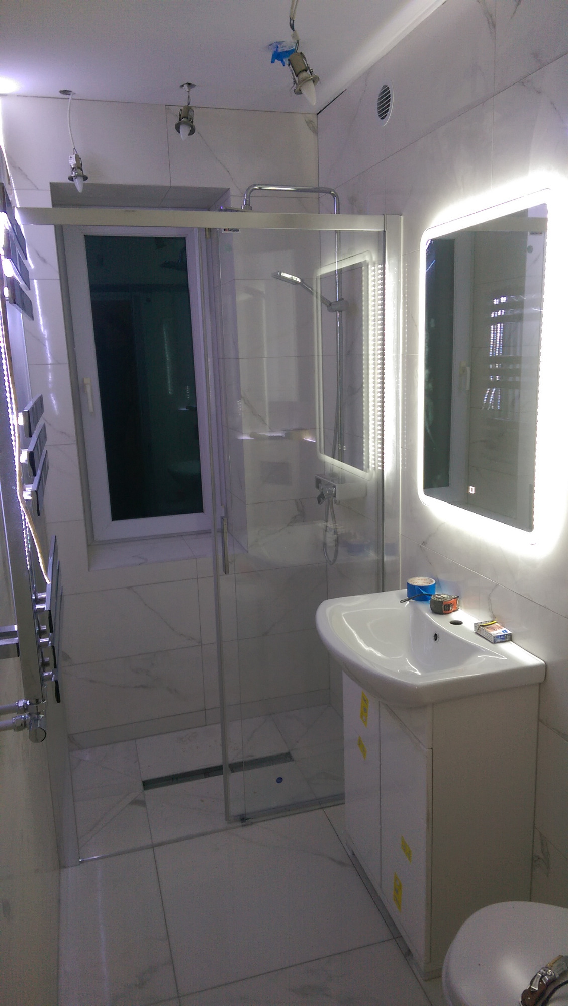 Łazienka w jasnej tonacji 1