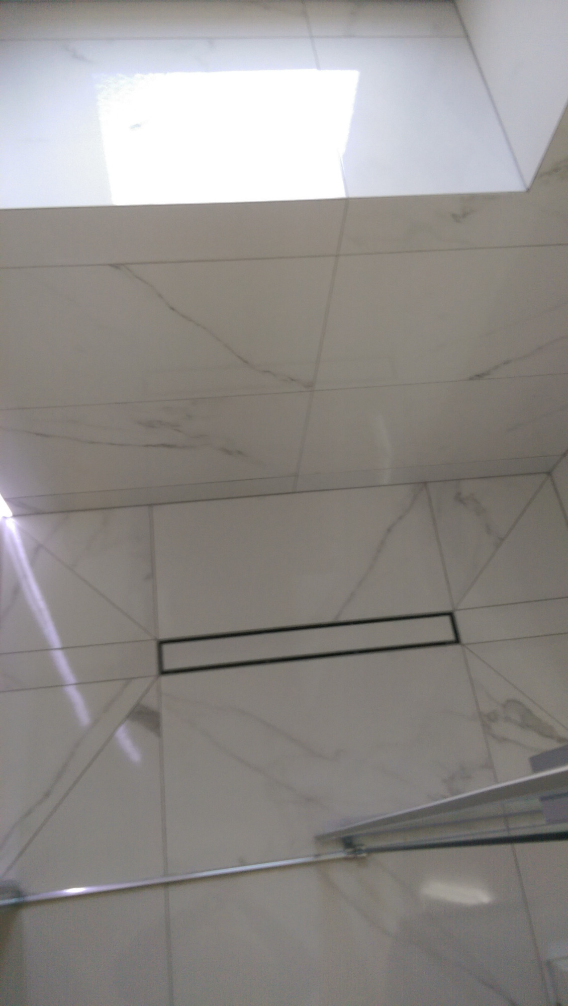 Łazienka w jasnej tonacji 4