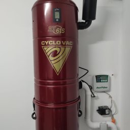 GIT Projekt Paweł Kaczmarzyk - CycloVac HX615