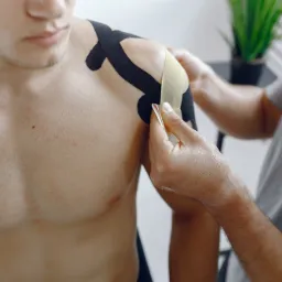 Terapia manualna taping Fizjoterapia i rehabilitacja Gliwice