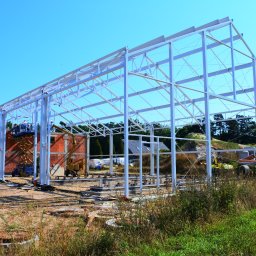 Konstrukcja stalowa hali w Imielinie