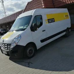 Oklejenie autka dla firmy kurierskiej InPost 3/3