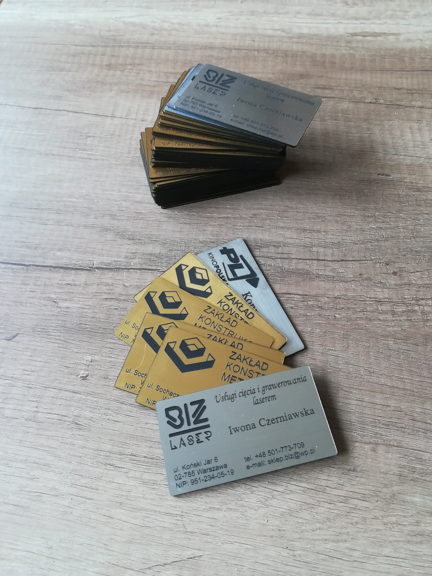 Grawerowane wizytówki
